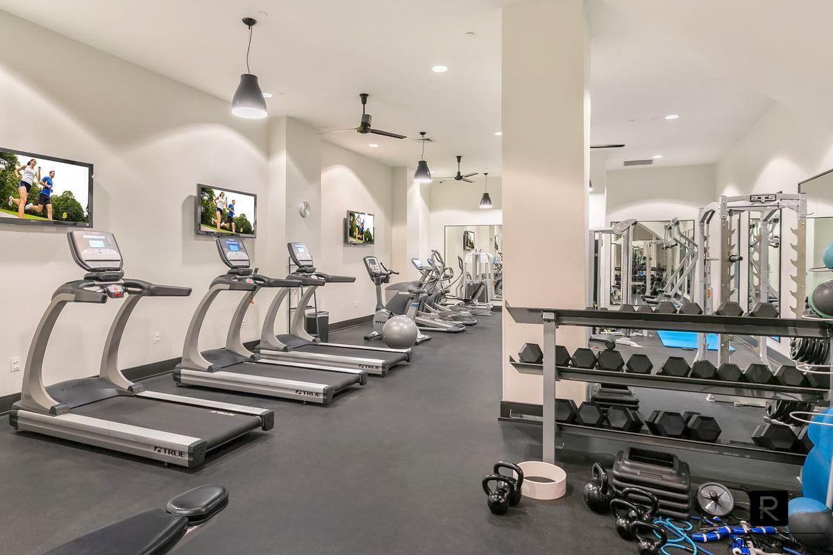 540 W 28th Street Unit: 3-A