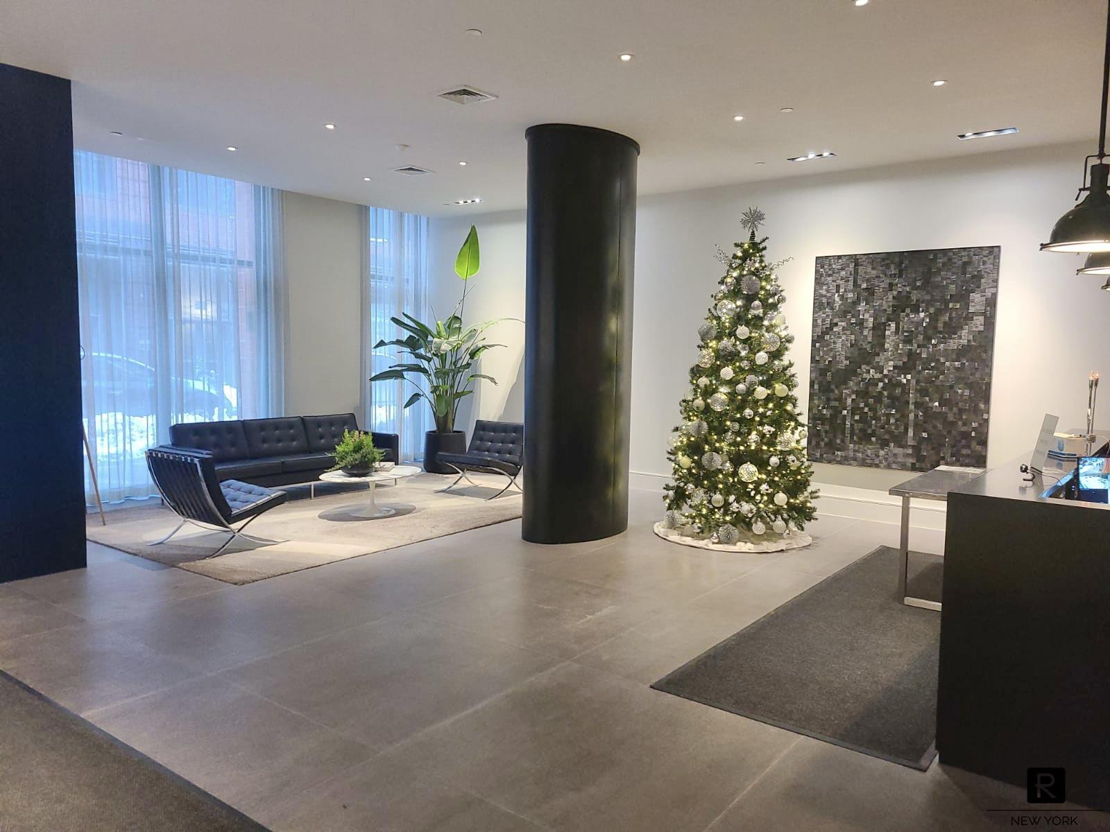 540 W 28th Street Unit: 3-A