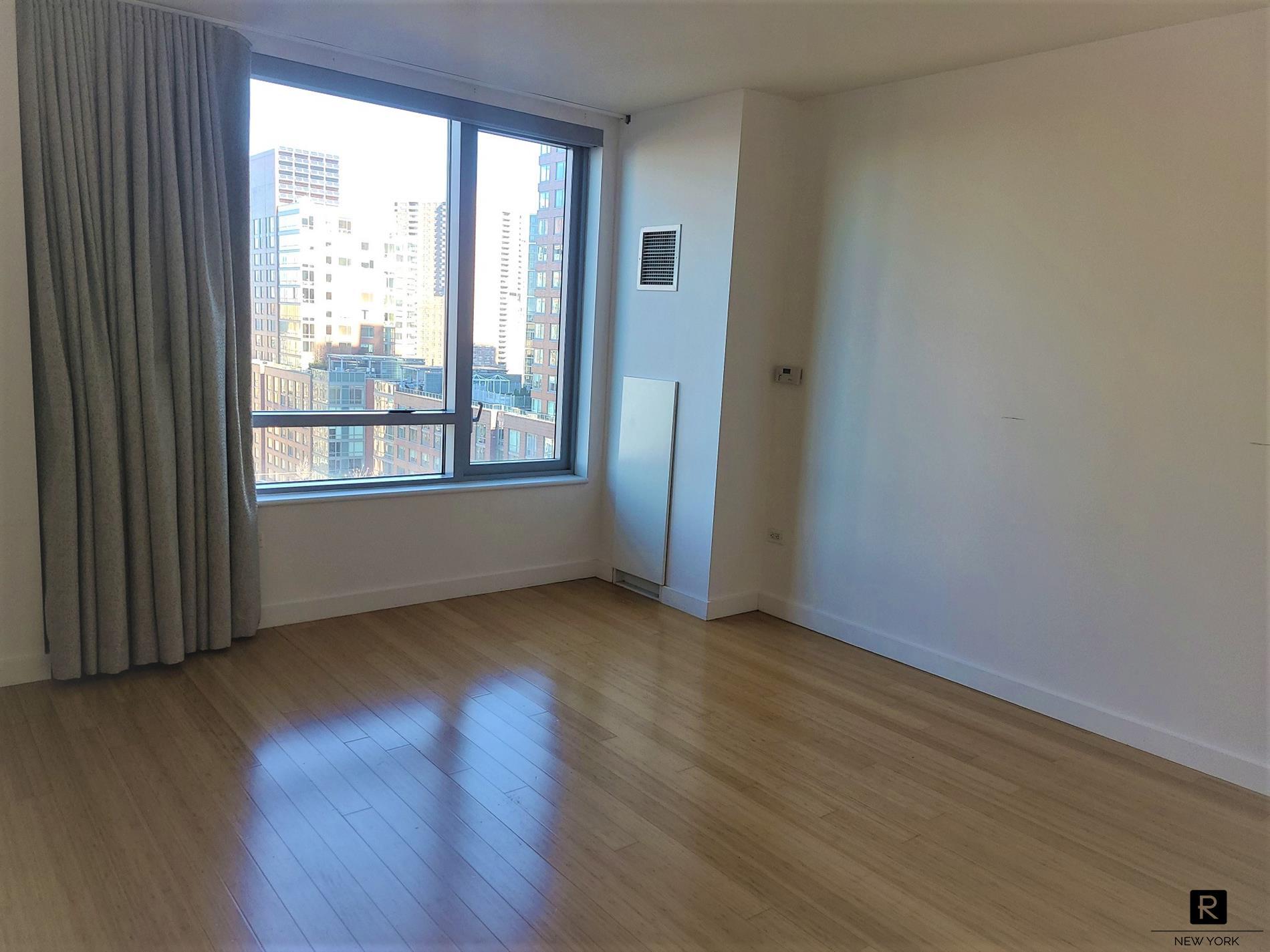 2 River Terrace Unit: 18-F
