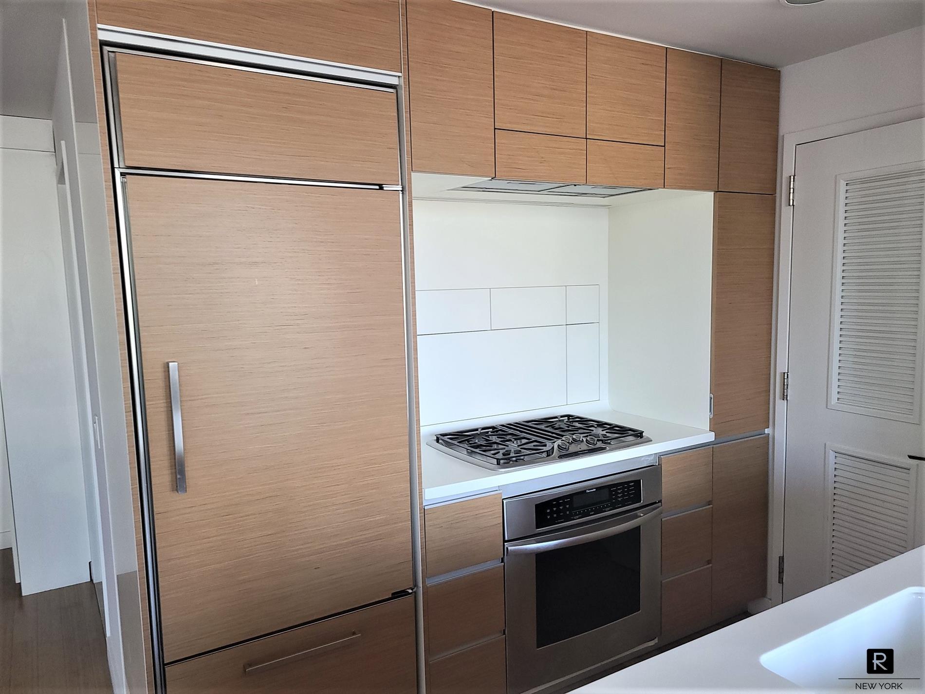 2 River Terrace Unit: 18-F