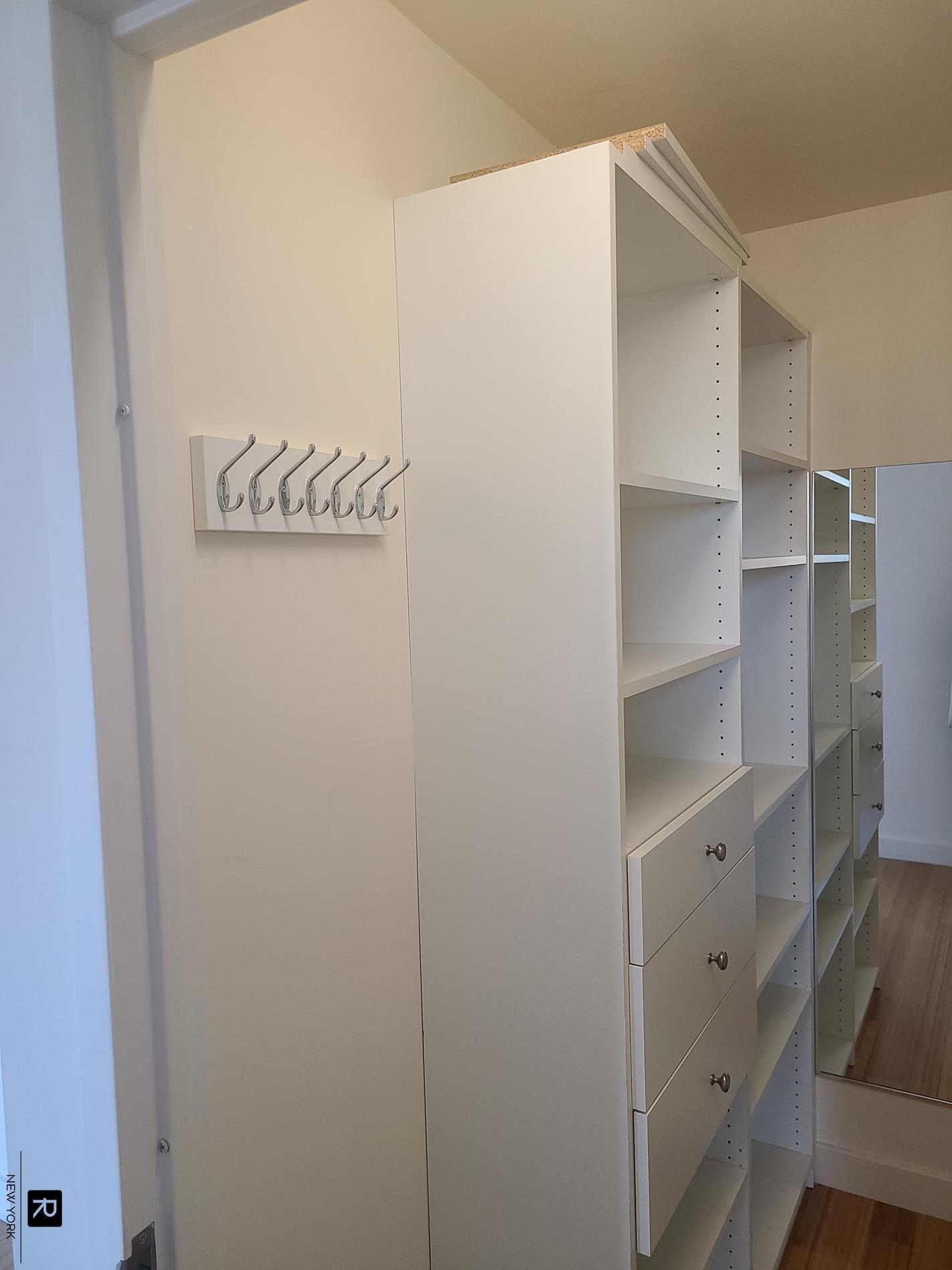 2 River Terrace Unit: 18-F